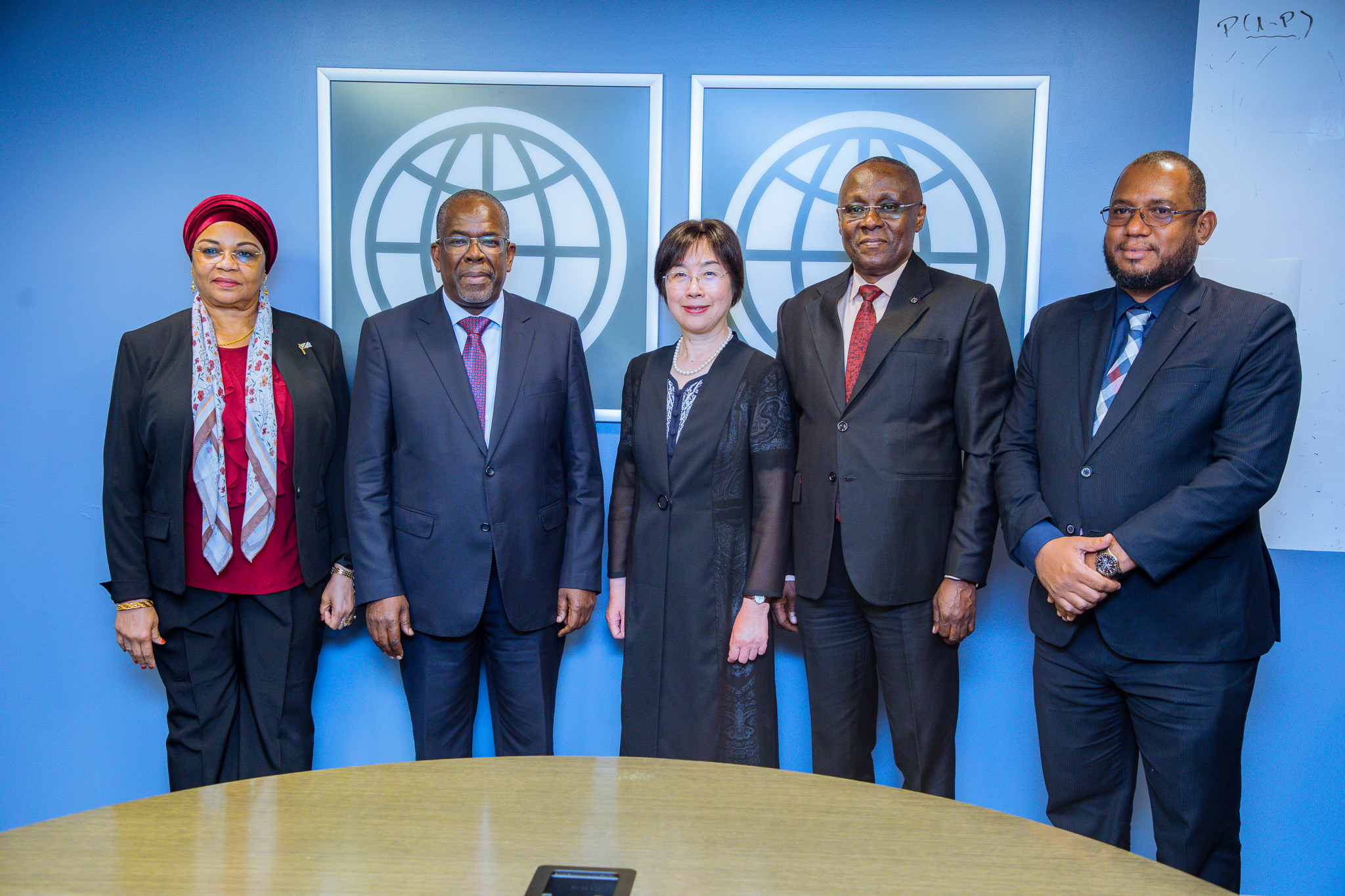 Tanzania imeendelea kuimarisha ushirikiano wake na Benki ya Uwekezaji wa Miundombinu ya Asia (AIIB), hatua inayotarajiwa kufungua fursa mpya za ufadhili kwa miradi ya kimkakati ya maendeleo, ikiwemo maji, nishati, usafiri, teknolojia ya habari na Mawasiliano pamoja na miundombinu ya kijani.